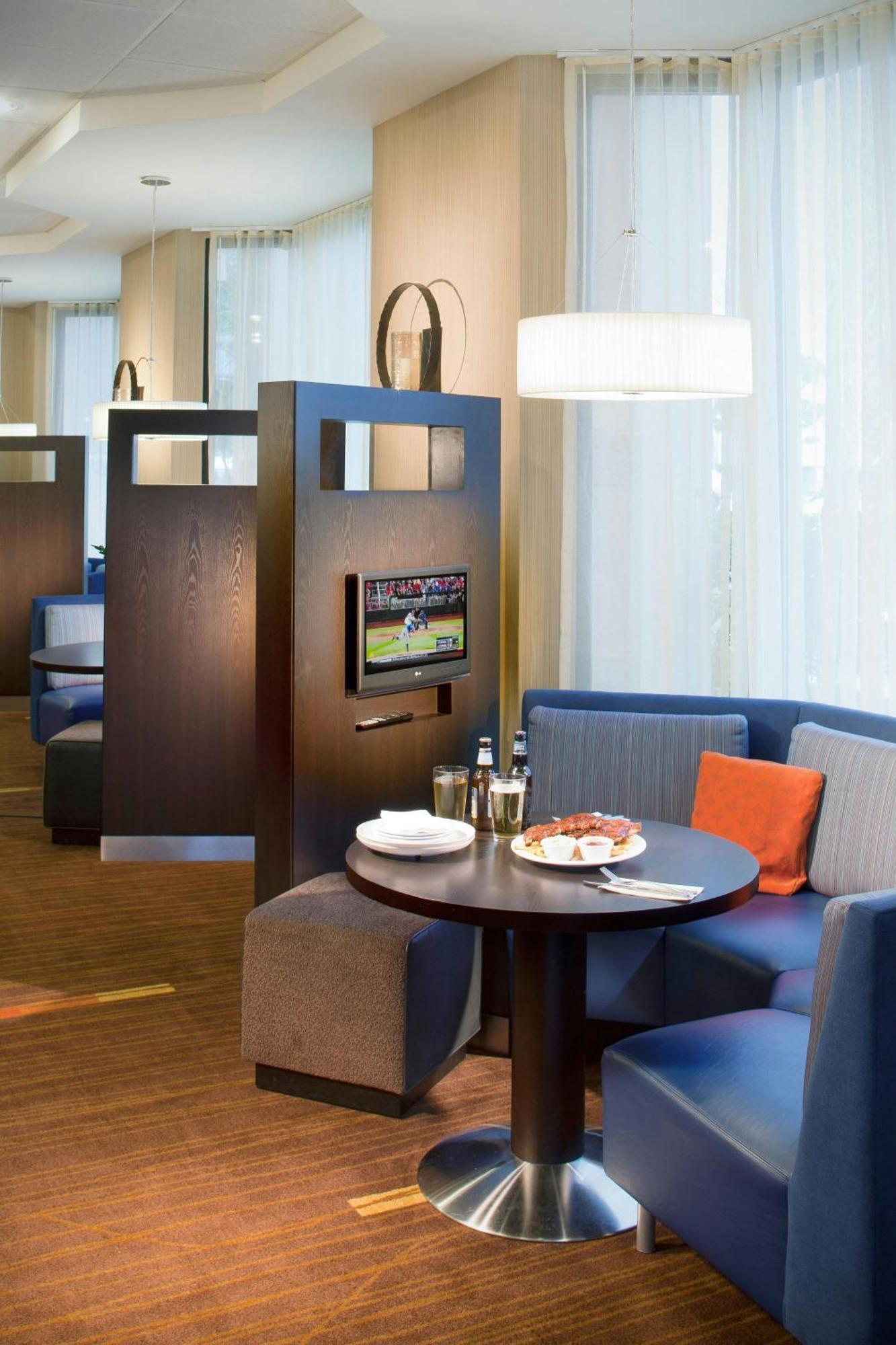คอร์ตยาร์ด ฟอร์ตลอเดอร์เดล อีสต์/ลอเดอร์เดล-บาย-เดอะ-ซี Hotel ฟอร์ต ลอเดอร์เดล ภายนอก รูปภาพ